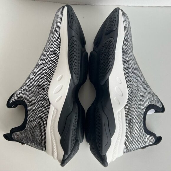 Steve Madden - Men's Mythical Slip On - Black. Size: 9.5 (US). NIB - Picture 5 of 16